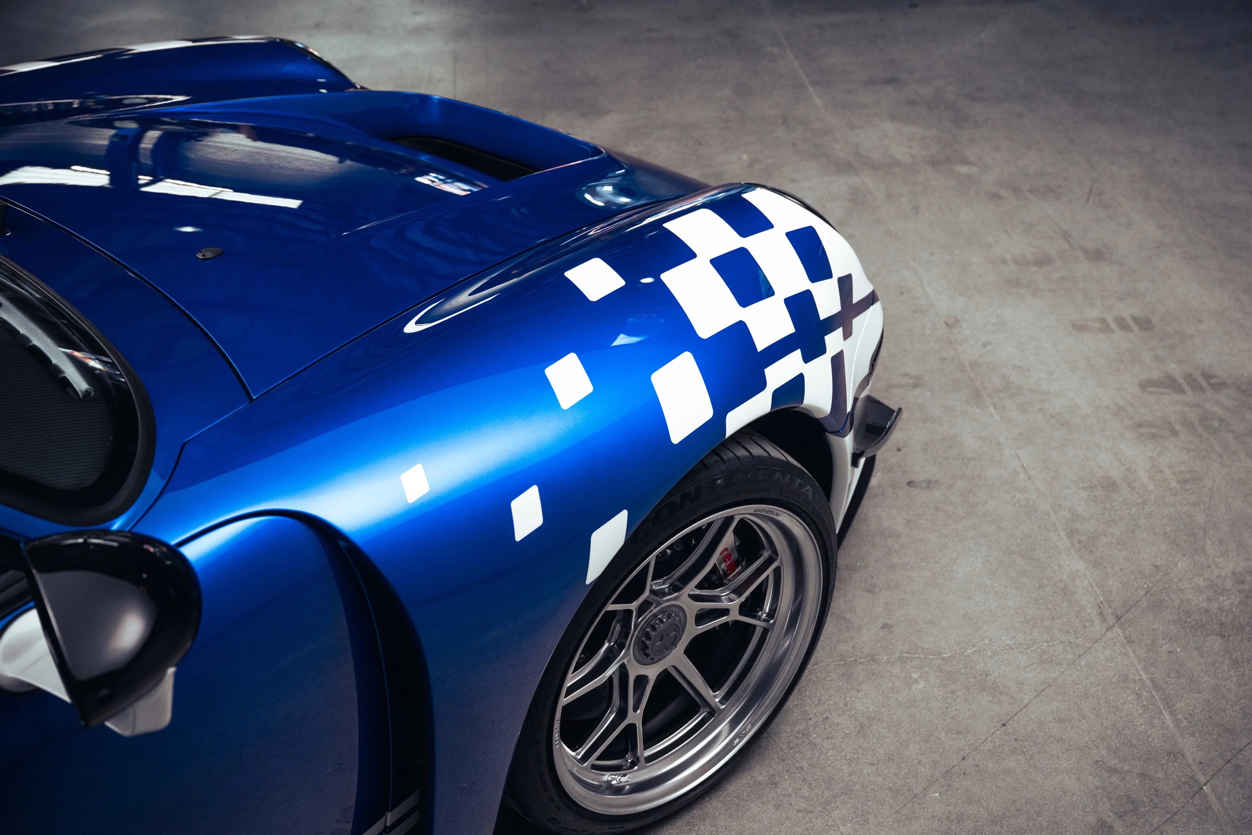 Guntherwerks_Turbo_Brundle_Edition_19-2560w